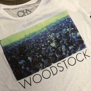Woodstock tee Available in XS or S